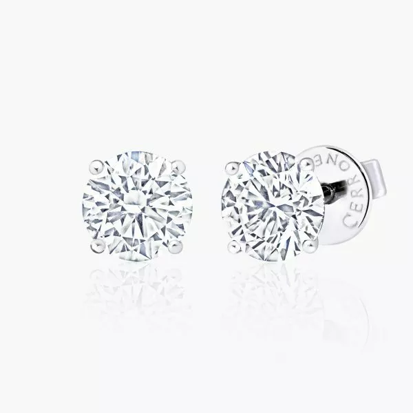 18ct white gold 2=3.00ct diamond stud earrings