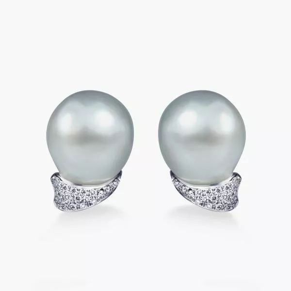 18ct White Gold Diamond and Baroque Pearl Earrings