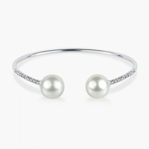 18ct white gold diamond and pearl bangle