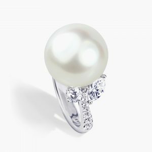 18ct white gold South Sea pearl and diamond ring