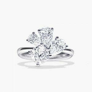 18ct white gold cushion and pear shaped diamonds ring