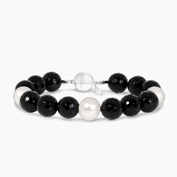 Single row of fresh water pearls and onyx bracelet - Image 2