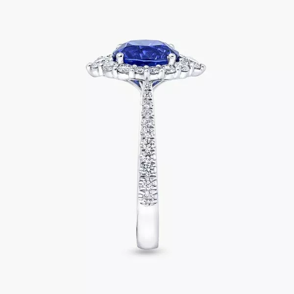 18ct white gold 2.14ct oval Ceylon sapphire and diamond ring - Image 3