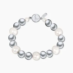 Fresh water pearls and hemitite bracelet with a silver magnetic clasp