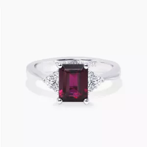 18ct white gold 2.27ct emerald cut rhodolite garnet & diamond ring