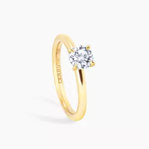 18ct yellow gold round diamond solitaire ring
