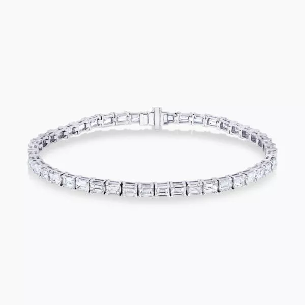 18ct white gold baguette cut diamond tennis bracelet.