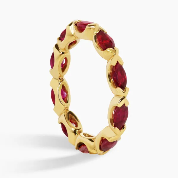 18ct yellow gold marquise cut ruby ring - Image 3