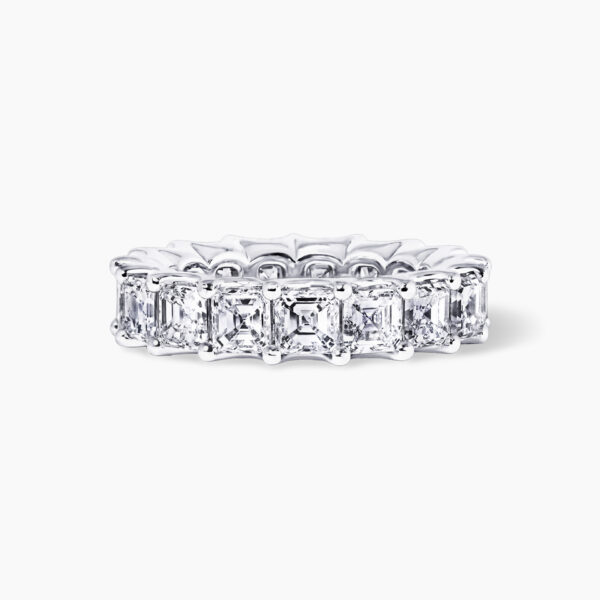 18ct white gold Asscher cut diamond ring