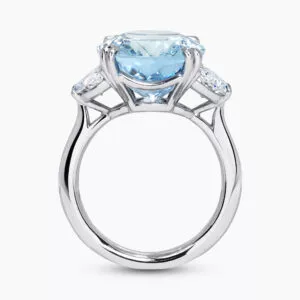 Portofino Blu Ring - 18ct white gold 8.85ct oval aquamarine and diamond ring
