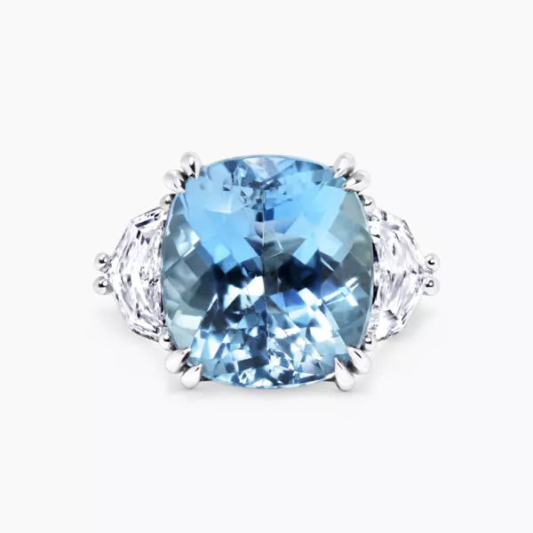 18ct white gold 9.59ct cushion aquamarine and diamond ring