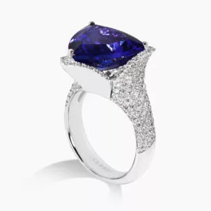 18ct white gold 8.09ct Trilliant cut tanzanite and diamond ring