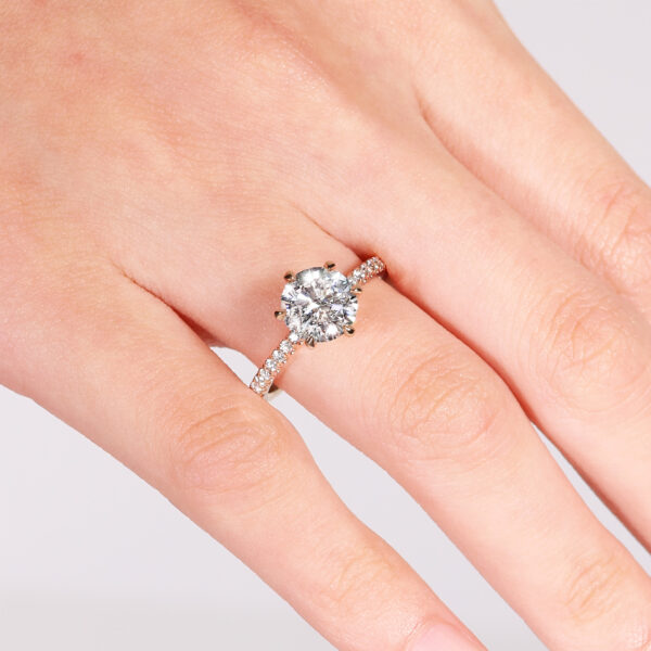 CAPRI-DIA - 18ct rose gold round brilliant cut diamond ring in a six claw setting - Image 3