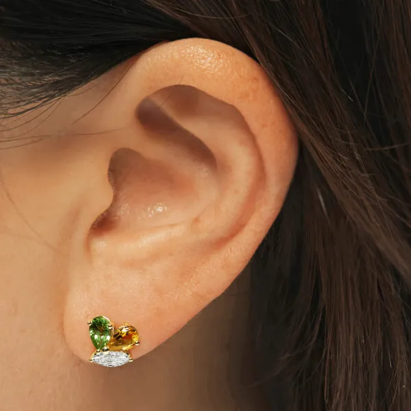 18ct yellow gold marquise diamonds & pear topaz stud earrings - Image 2