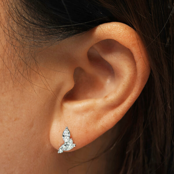 18ct white gold marquise and round diamond stud earrings - Image 2