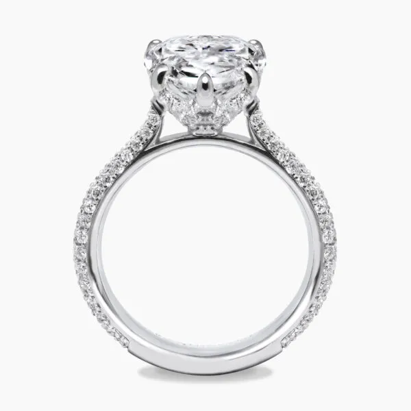 18ct white gold pear shaped diamond ring - Image 2