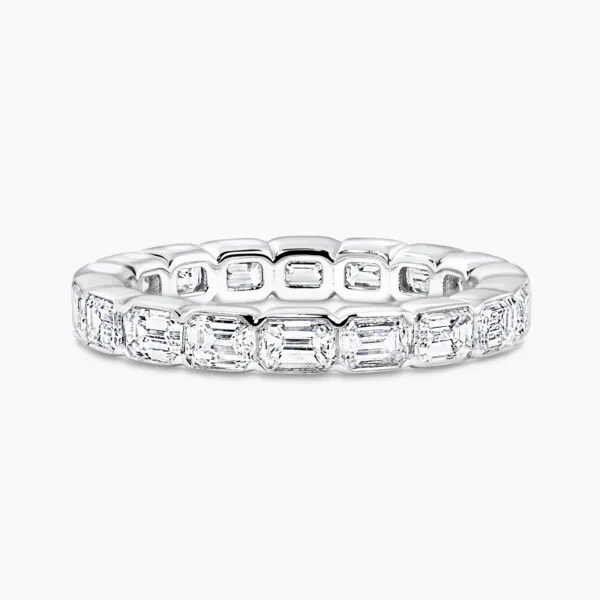 18ct white gold bezel set emerald cut diamond ring