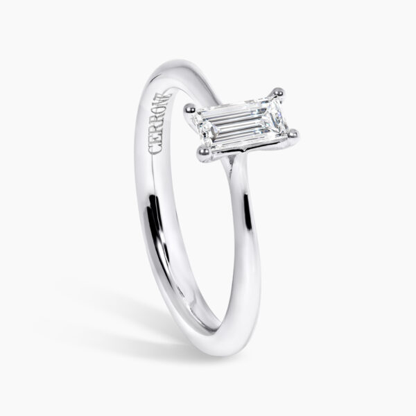 18ct white gold 0.37ct F VS emerald cut diamond solitaire ring - Image 2