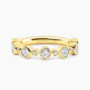 18ct yellow gold round and cushion cut diamond ring