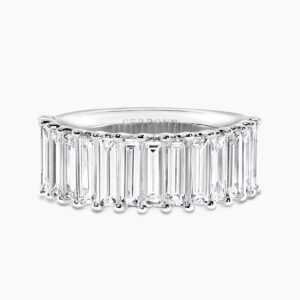 18ct white gold baguette diamond ring