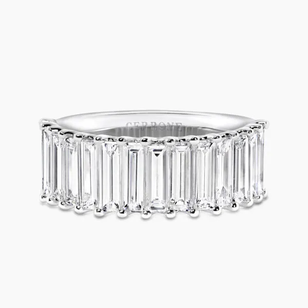 18ct white gold baguette diamond ring