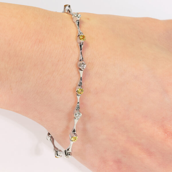 18ct white gold diamond and yellow sapphire bracelet - Image 2