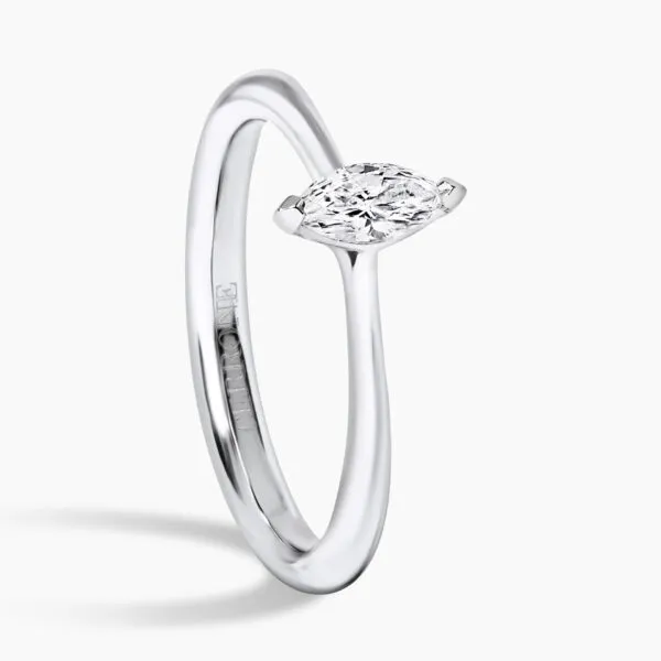 18ct white gold 0.23ct FG VVS-VS marquise diamond solitaire ring - Image 2